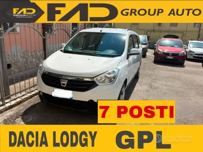 Usata Dacia Lodgy Prestige 116 CV (85 kW) 2016 Bianco Monovolume
