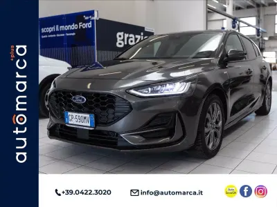 Usata Ford Focus ST-Line 125 CV (91 kW) 2023 Magnetic grey (metallizzato) Berlina