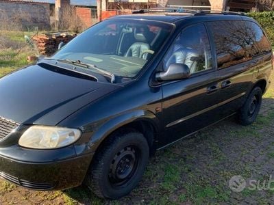 Usata Chrysler Grand Voyager 116 CV (85 kW) 2003 Monovolume