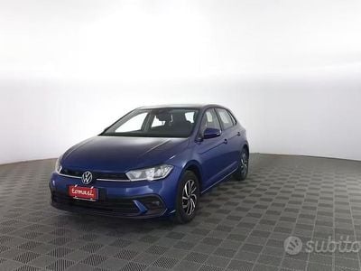 Usata VW Polo Life 95 CV (69 kW) 2025 Blu Utilitaria