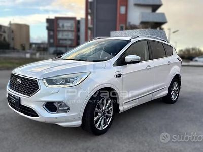 Usata Ford Kuga Vignale 150 CV (110 kW) 2019 Bianco SUV