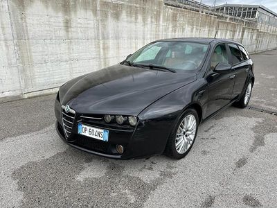 Usata Alfa Romeo 159 Distinctive 150 CV (110 kW) 2008 Nero Station wagon