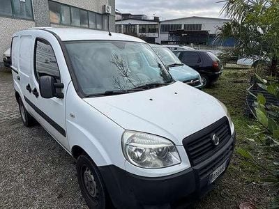 Usata Fiat Doblò Active 103 CV (75 kW) 2010 Monovolume