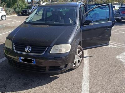 Usata VW Touran 2005 Nero Monovolume
