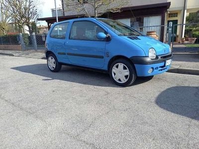 Blu/azzurro Usata 2004 Renault Twingo Expression Utilitaria | 2500 € (Molto cara)