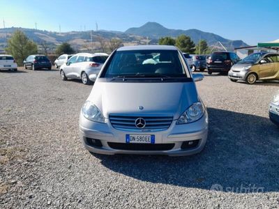 usata Mercedes A180 A 180 CDI Elegance