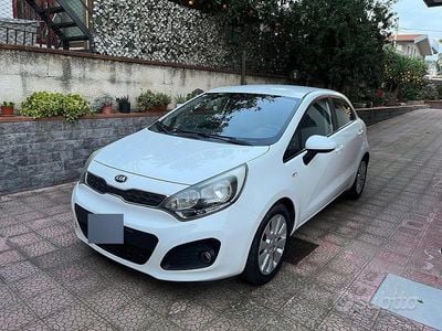 Usata Kia Rio 85 CV (62 kW) 2013 Berlina