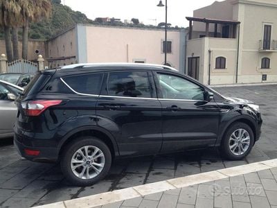 Usata Ford Kuga Business Edition 120 CV (88 kW) 2018 Nero SUV