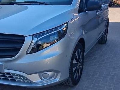 Usata Mercedes Vito 136 CV (100 kW) 2022 Argento Furgone