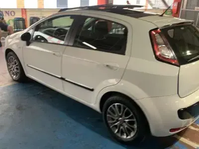 Usata Fiat Grande Punto S 75 CV (55 kW) 2011 Utilitaria
