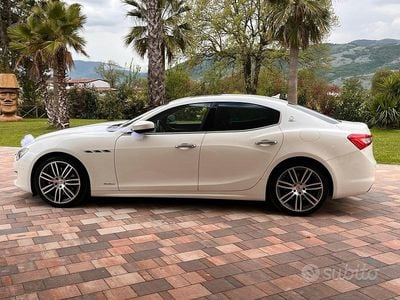 Usata Maserati Ghibli 350 CV (257 kW) 2018 Bianco Berlina