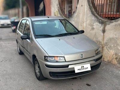 Usata Fiat Punto 60 CV (44 kW) 2002 Grigio Utilitaria