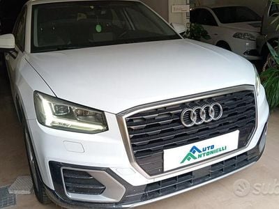 Usata Audi Q2 Business 116 CV (85 kW) 2020 Bianco SUV