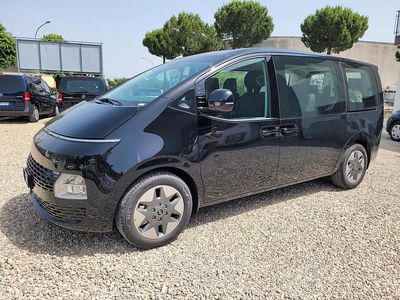 Usata Hyundai Staria 177 CV (130 kW) 2024 Nero Monovolume