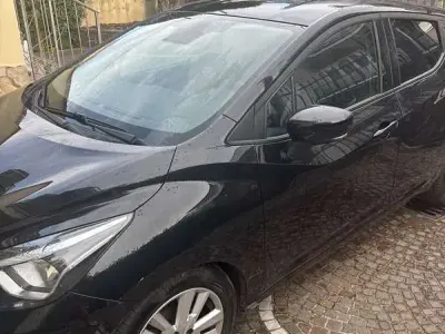 Usata Nissan Micra Acenta 101 CV (74 kW) 2020 Nero Utilitaria