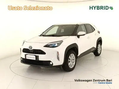 Usata Toyota Yaris Hybrid Business Edition 116 CV (85 kW) 2023 Bianco