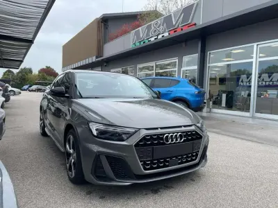 Nuova Audi A1 S-Line 110 CV (80 kW) 2026 Grigio SUV