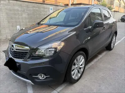 Usata Opel Mokka 116 CV (85 kW) 2015 Grigio scuro metallizzato SUV