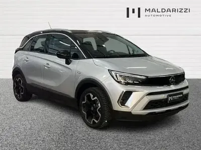 Usado Opel Crossland Ultimate 110 CV (80 kW) 2023 Gris SUV