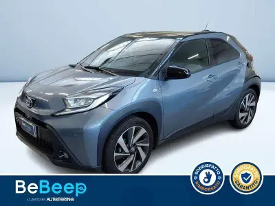 Usata Toyota Aygo X Lounge 72 CV (52 kW) 2025 Blu metallizzato SUV