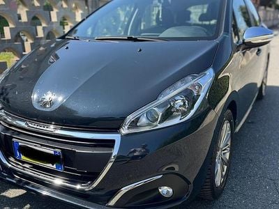 Usata Peugeot 208 2019 Utilitaria