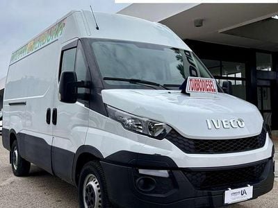 Usata Iveco Daily 136 CV (100 kW) 2019 Bianco Berlina