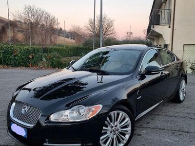 usata Jaguar XF 3.0d V6 Premium Luxury auto