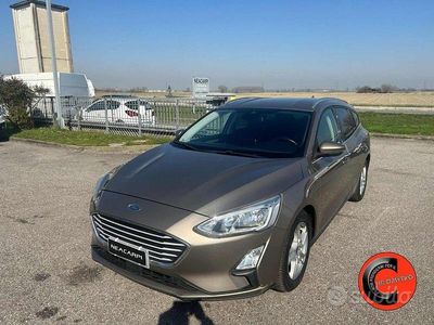 Usata Ford Focus Active X 120 CV (88 kW) 2019 Grigio perlato Station wagon