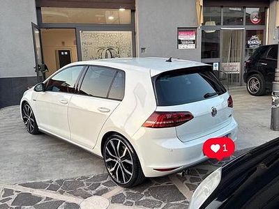 Usata VW Golf VII 150 CV (110 kW) 2014 Bianco Berlina