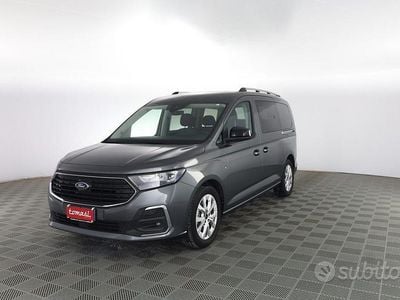 Usata Ford Tourneo Connect 122 CV (89 kW) 2025 Graphite grey Monovolume
