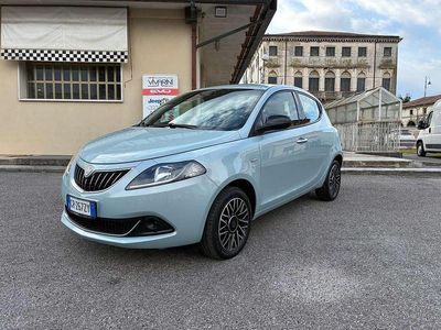 Usata Lancia Ypsilon S 69 CV (50 kW) 2024 Blu Utilitaria