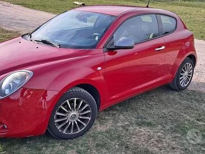 Usata Alfa Romeo MiTo 70 CV (51 kW) 2015 Rosso Utilitaria