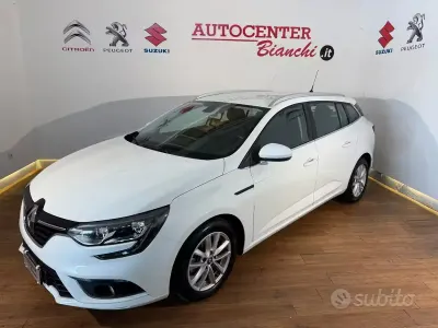 Usata Renault Mégane GrandTour Business 116 CV (85 kW) 2019 Bianco Station wagon