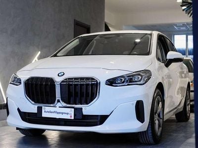 Usata BMW 218 Active Tourer Luxury Line 150 CV (110 kW) 2022 Bianco alpino pastello Monovolume