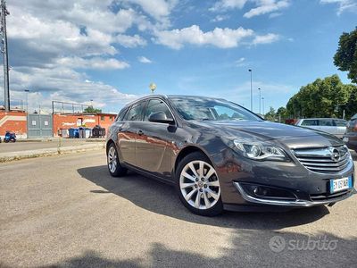 Usata 2015 Opel Insignia Station wagon | 8500 € (Cara)