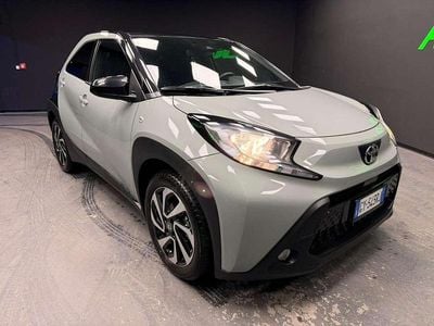 Usata Toyota Aygo X Trend 72 CV (52 kW) 2025 Grigio SUV
