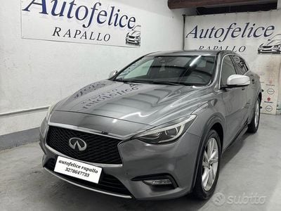 Usata Infiniti Q30 Premium 109 CV (80 kW) 2017 Grigio Berlina