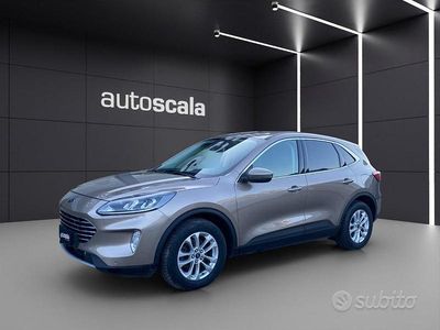 Marrone(met.) Usata 2020 Ford Kuga Titanium SUV | 17.490 € (Buon prezzo)