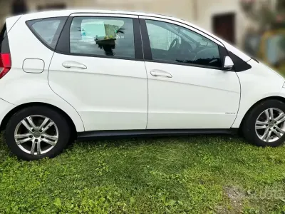 Usata Mercedes A160 82 CV (60 kW) 2010 Berlina