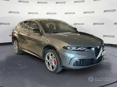 Usata Alfa Romeo Tonale Edizione Speciale 279 CV (205 kW) 2023 Grigio SUV