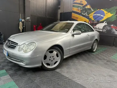 Usata Mercedes CLK270 170 CV (125 kW) 2004 Grigio