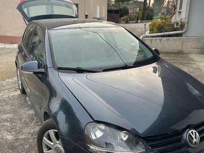 Usata VW Golf IV Comfortline 140 CV (102 kW) 2004 Berlina