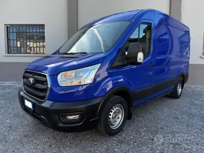 Usata Ford Transit 131 CV (96 kW) 2020 Blu Berlina