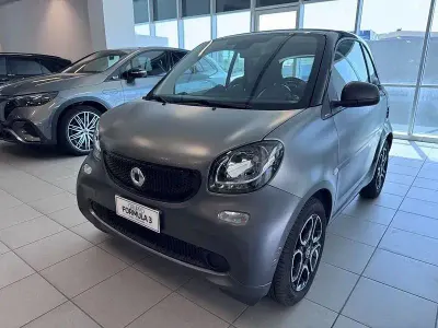 Usata Smart ForTwo Electric Drive Passion 60 kW (82 CV) 2018 Grigio Utilitaria