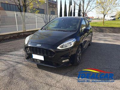 Usata Ford Fiesta ST-Line 125 CV (91 kW) 2019 Nero Utilitaria