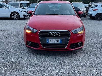 Usata Audi A1 Attraction 85 CV (62 kW) 2011 Rosso Utilitaria