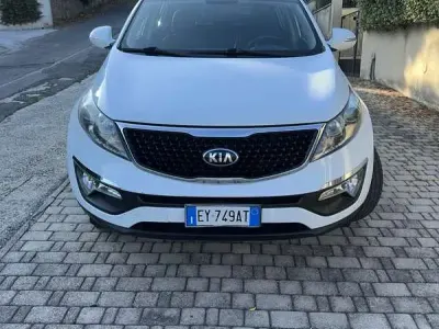 Usata Kia Sportage 116 CV (85 kW) 2015 Bianco SUV