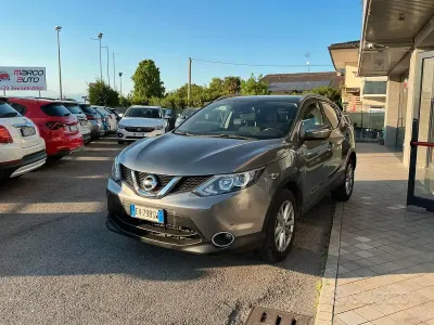Usata Nissan Qashqai 110 CV (80 kW) 2014 Grigio SUV