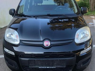 Usata Fiat Panda Lounge 69 CV (50 kW) 2016 Nero Utilitaria