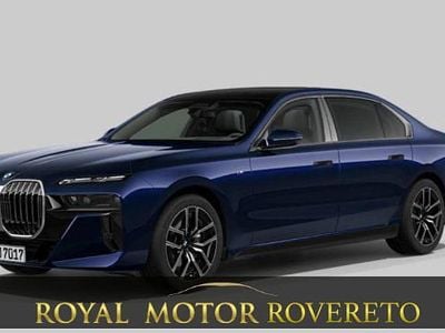 Usata BMW 740 2025 Blu Berlina